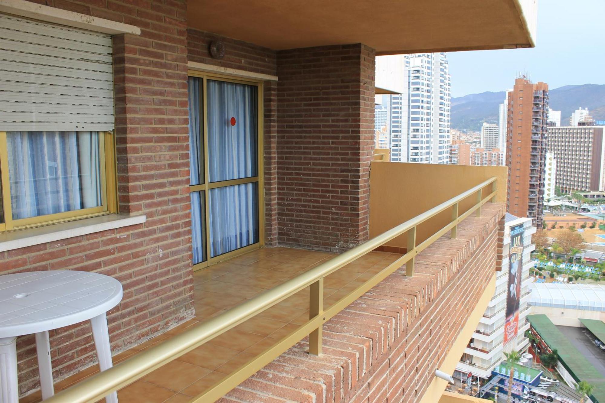 Trebol One Apartments By Mc Benidorm Eksteriør billede