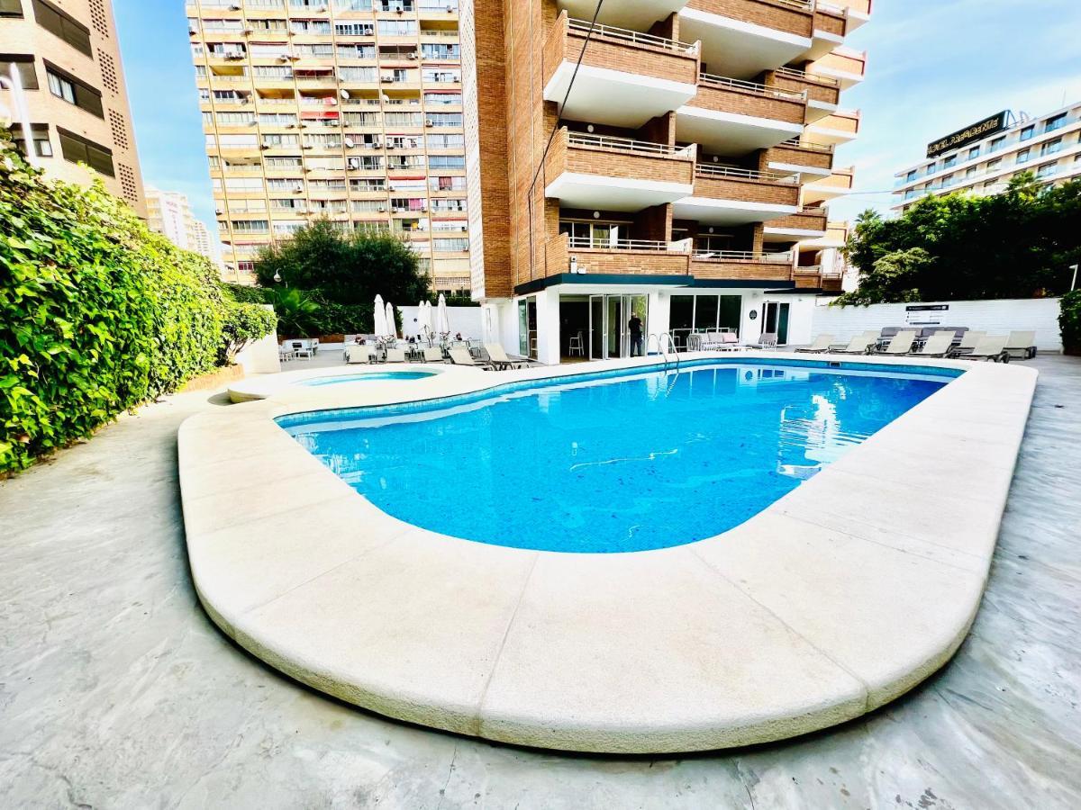 Trebol One Apartments By Mc Benidorm Eksteriør billede