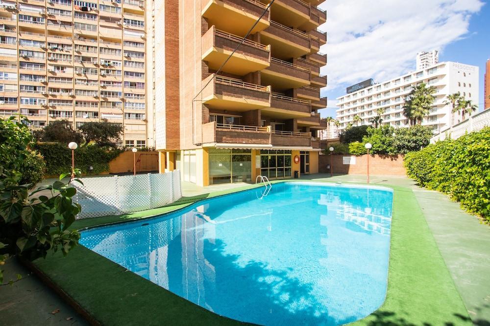 Trebol One Apartments By Mc Benidorm Eksteriør billede